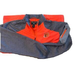 Holloway Adult XL windbreaker.